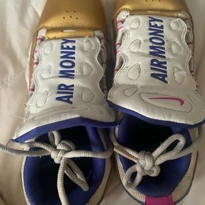 woman air money Jordans